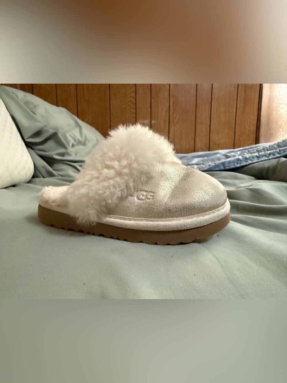 UGG cozy Shearling Slide - Cream gold